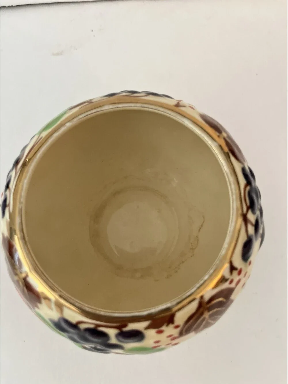Vintage Sheila England Grape Fruit Leaf Decorated Sugar Bowl - Ceramic / Pottery